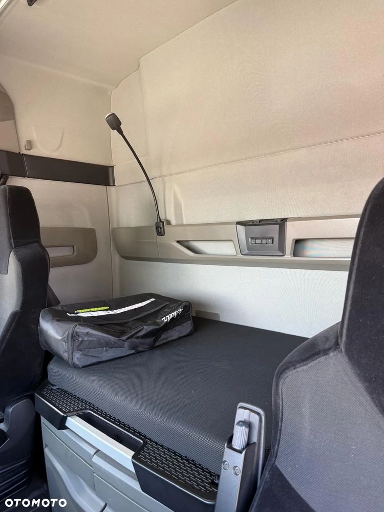 MAN TGX 26.470 // 2022r // Thermoking T800 - 6