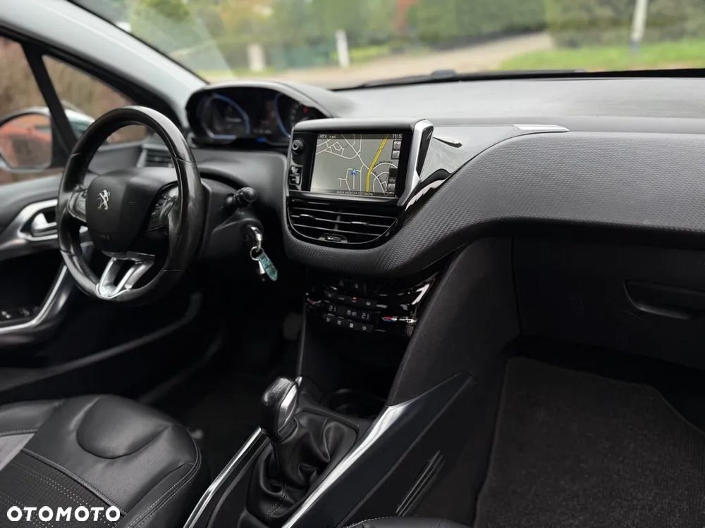 Peugeot 2008 - 29