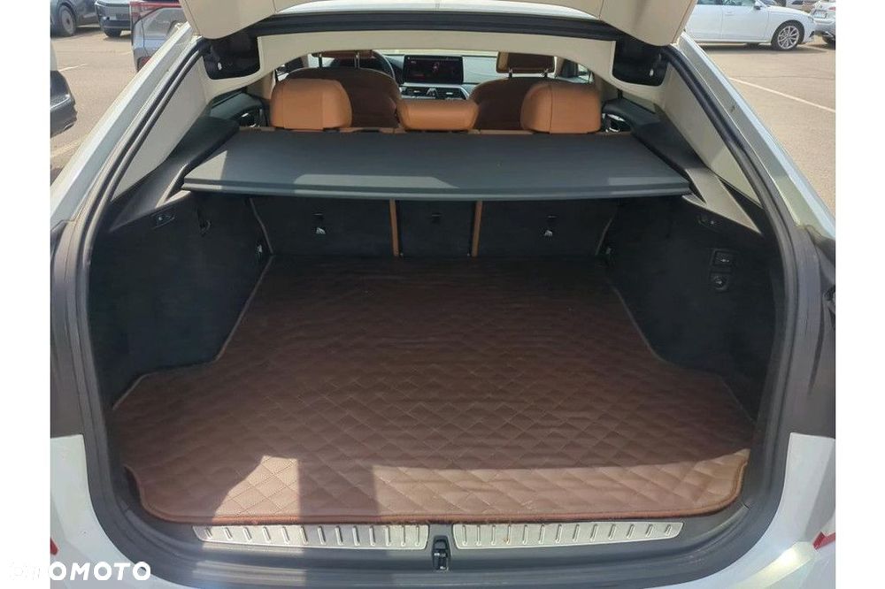 BMW Seria 6 - 12