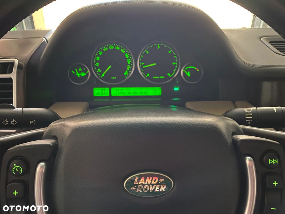 Land Rover Range Rover TDV8 Vogue - 22