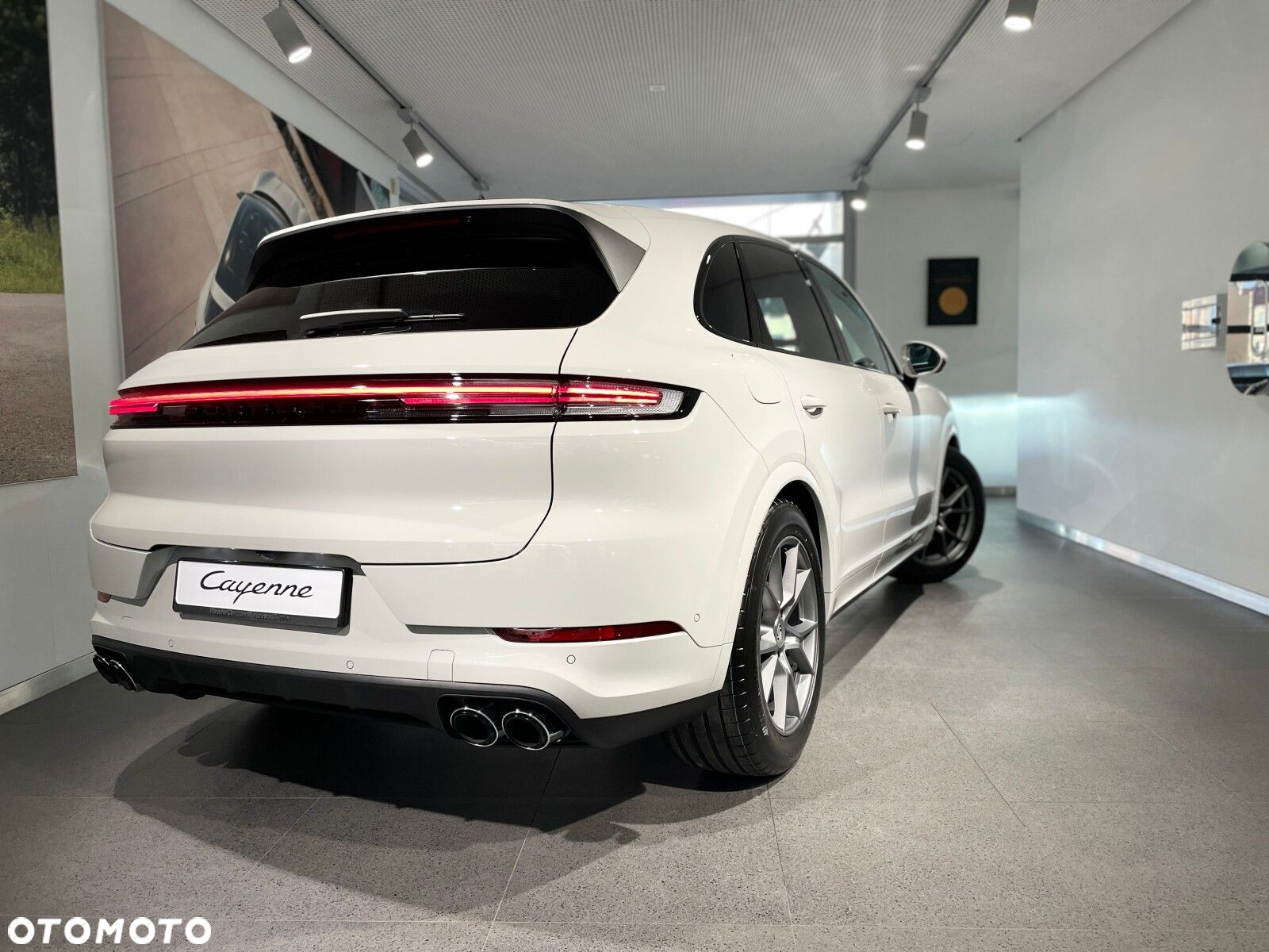 Porsche Cayenne - 2