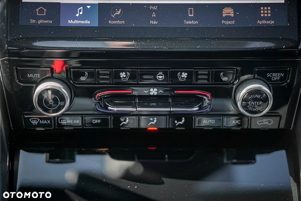 Jeep Grand Cherokee - 15