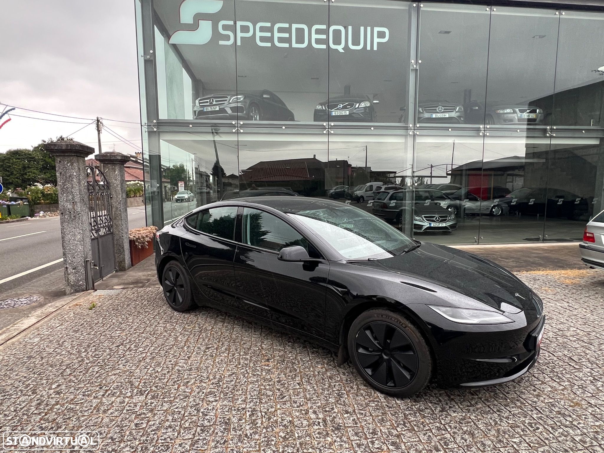 Tesla Model 3 Tração Traseira - 1