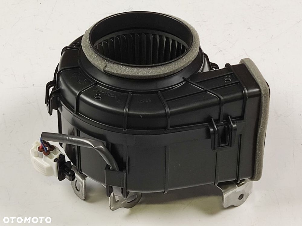 LEXUS ES 300h gen VII 18-21r Wentylator Hybrydy - 4