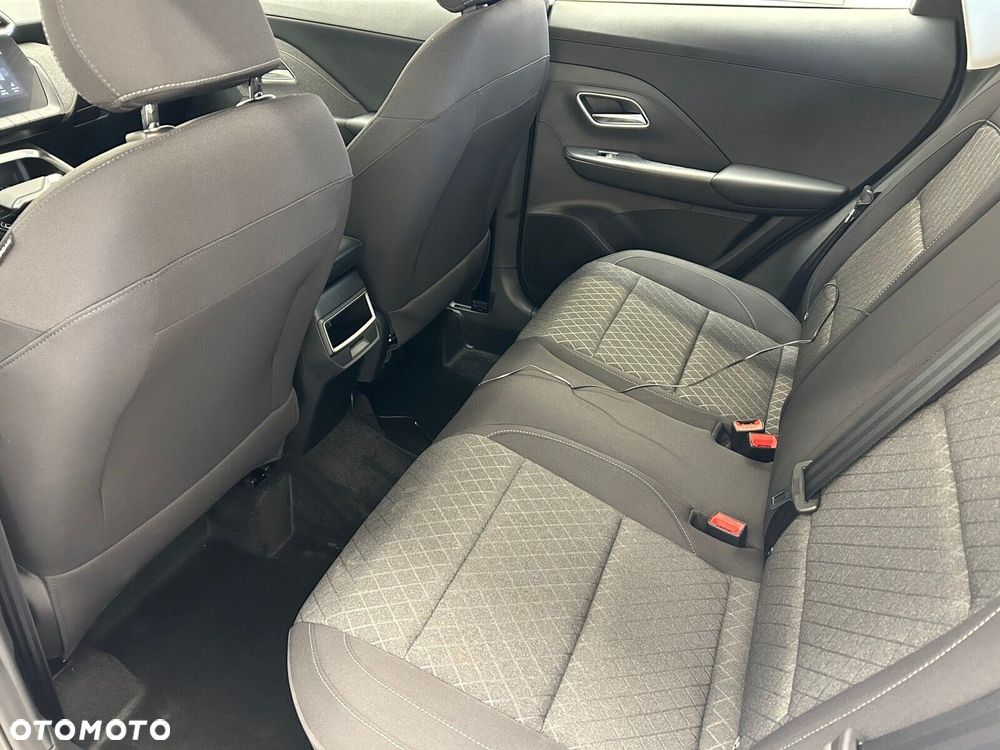 MG ZS Hybrid+ - 11