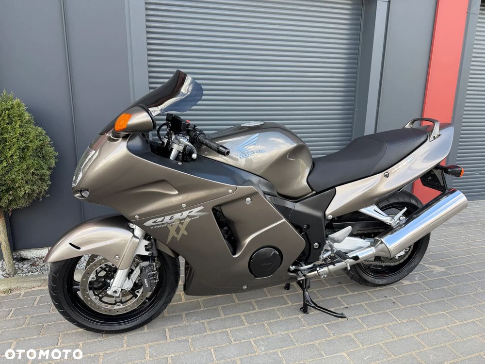 Honda CBR - 16