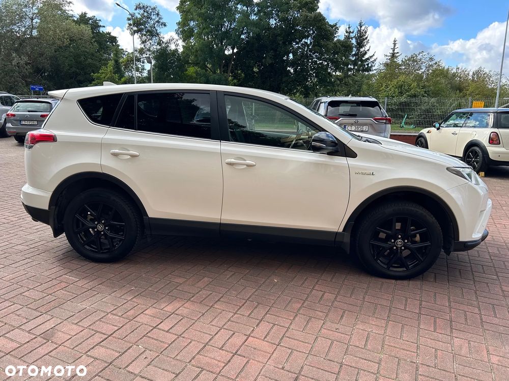 Toyota RAV4 Hybrid Premium 4x2 - 5