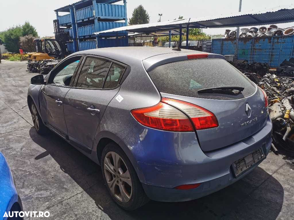 piese auto second hand Renault Megane 3 2010 1.6 benzina tip K4M R8 - 3