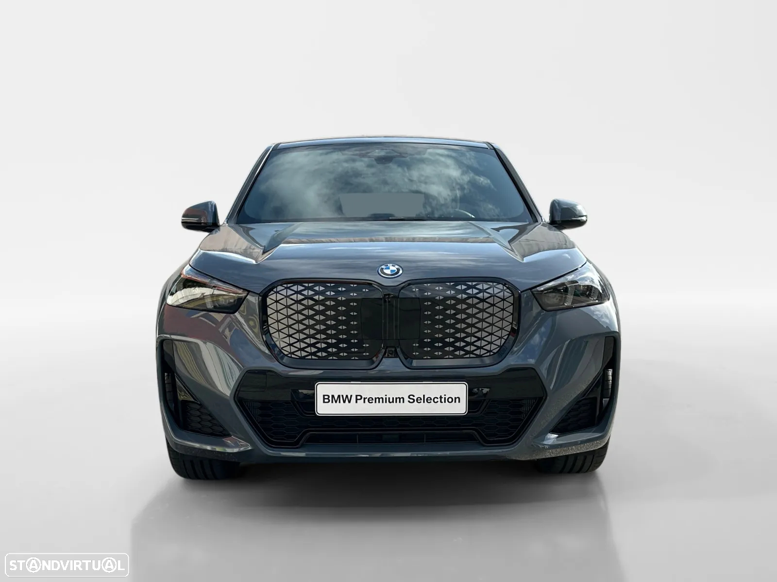 BMW iX1 eDrive20 Pack Desportivo M - 9