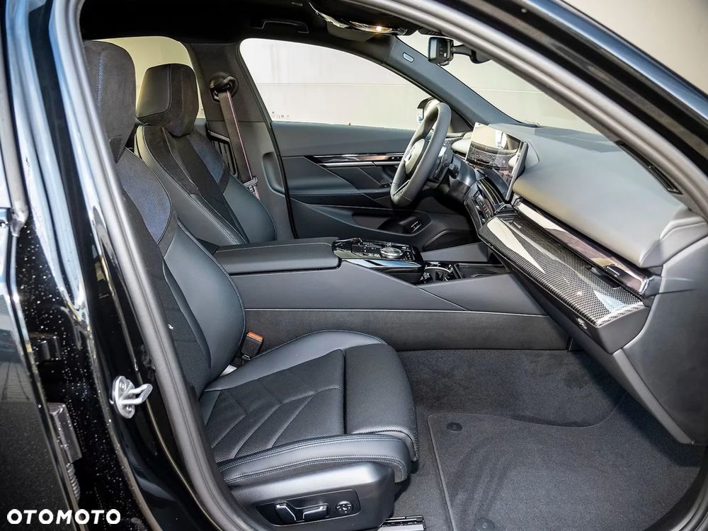 BMW Seria 5 540d xDrive mHEV M Sport - 5