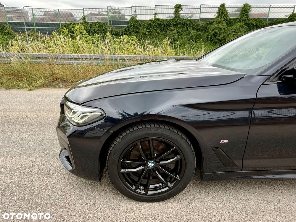 BMW Seria 5 520d xDrive M Sport sport - 11