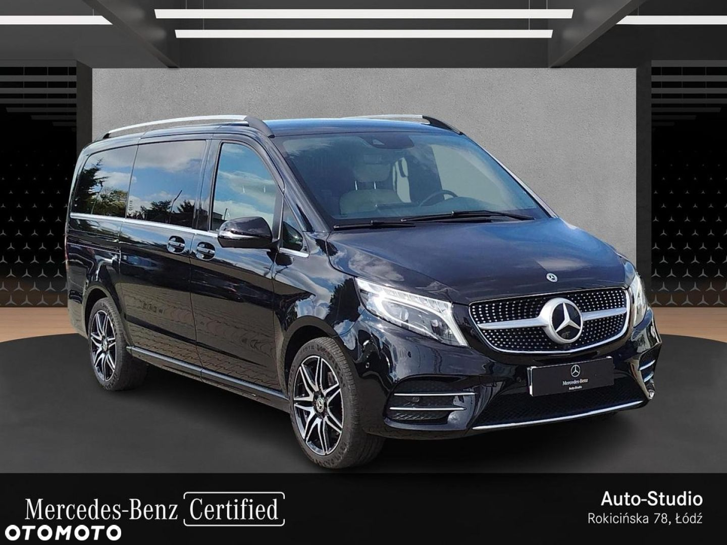 Mercedes-Benz Klasa V - 8