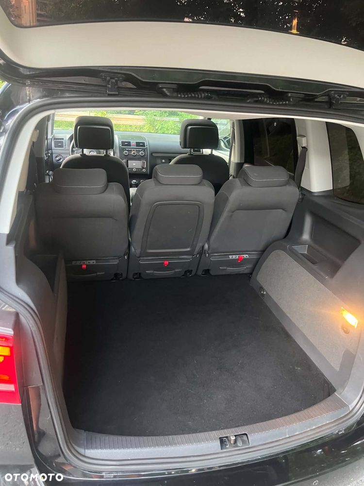 Volkswagen Touran 1.6 TDI DPF Trendline Perfectline - 19