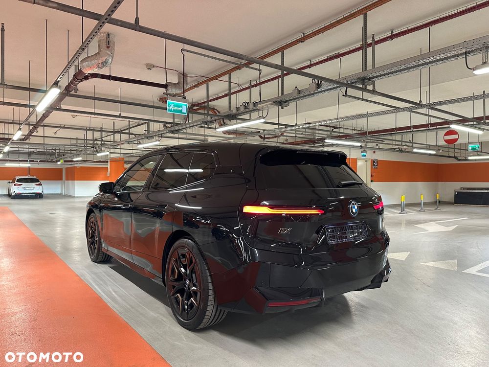 BMW iX xDrive40 76.6kWh - 4