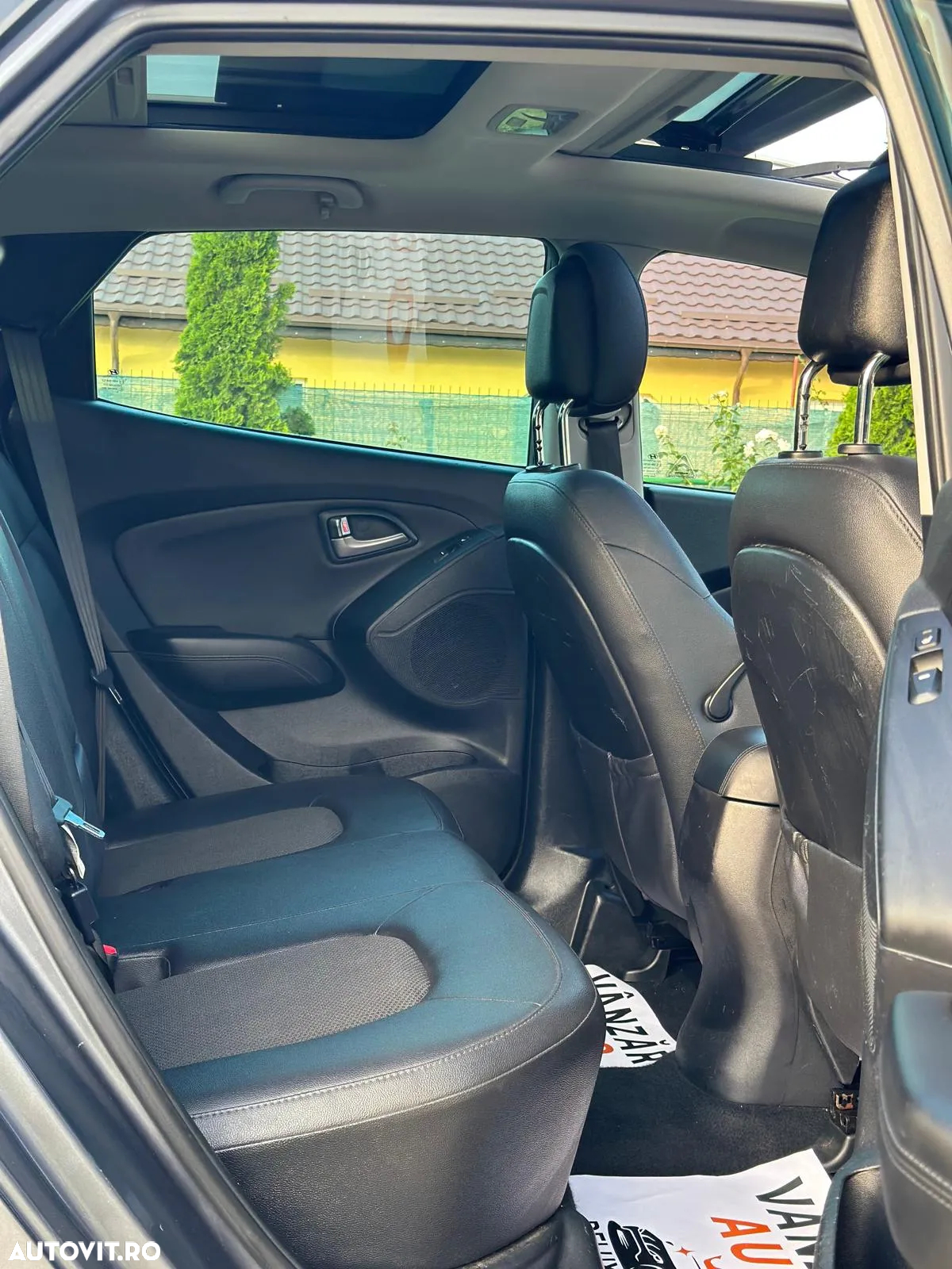 Hyundai ix35 2.0 CRDI 4WD Premium - 8