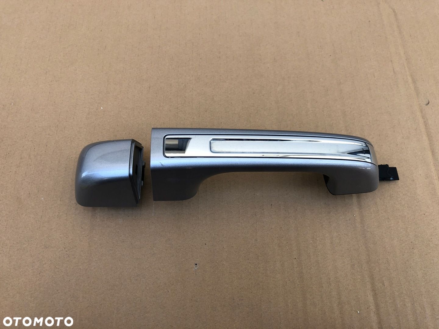 DODGE RAM 1500 V 19 2019 2024 KLAMKA DRZWI PRAWA PRZEDNIA PSC CHROMOWANA - 1