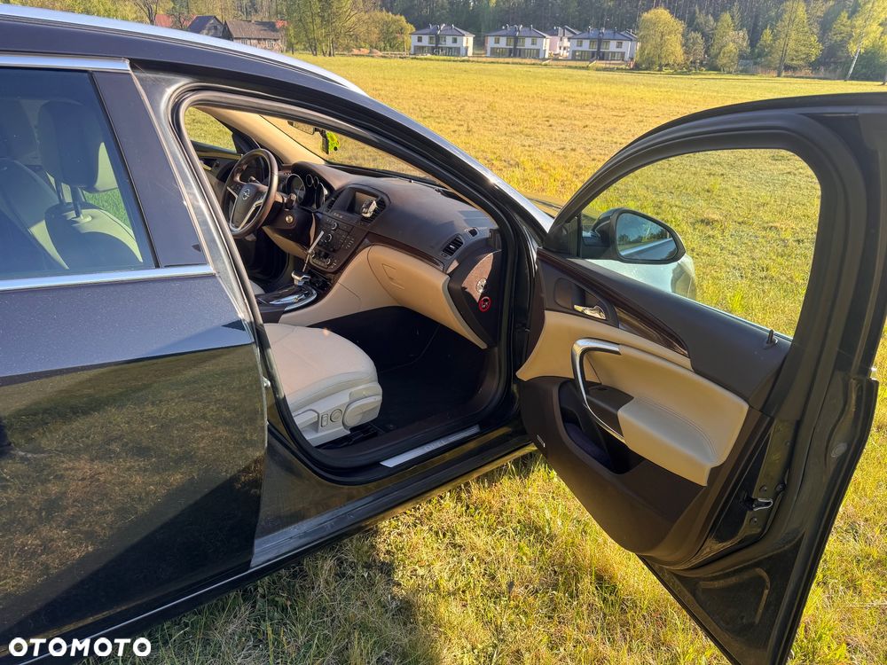 Opel Insignia 2.0 T Cosmo 4x4 - 18