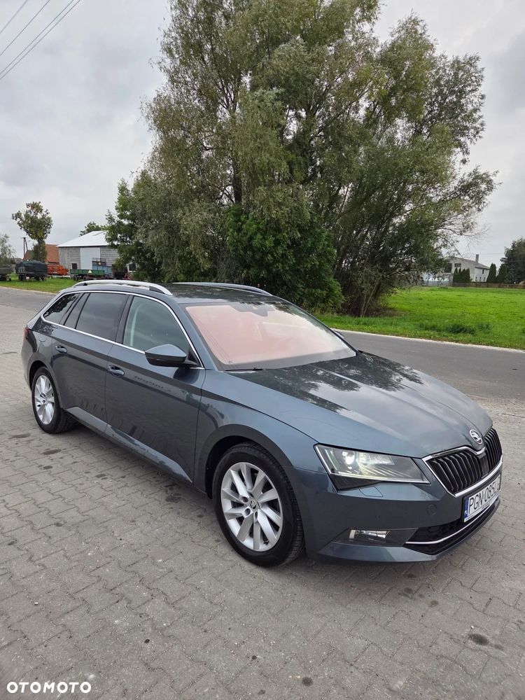 Skoda Superb 2.0 TSI Style DSG - 2