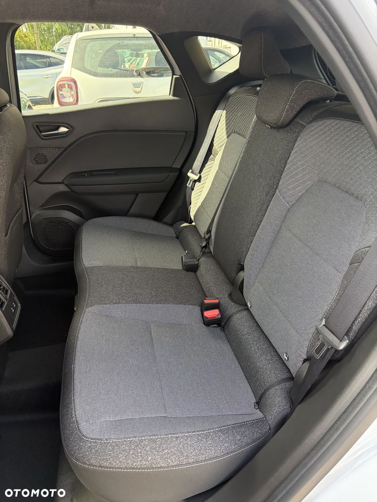 Renault Captur - 25