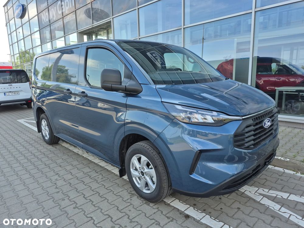 Ford TRANSIT CUSTOM - 1