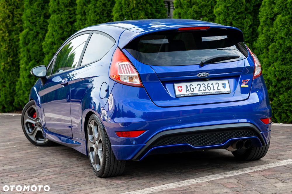 Ford Fiesta 1.6 EcoBoost mit Leder-Sport-Paket ST - 7