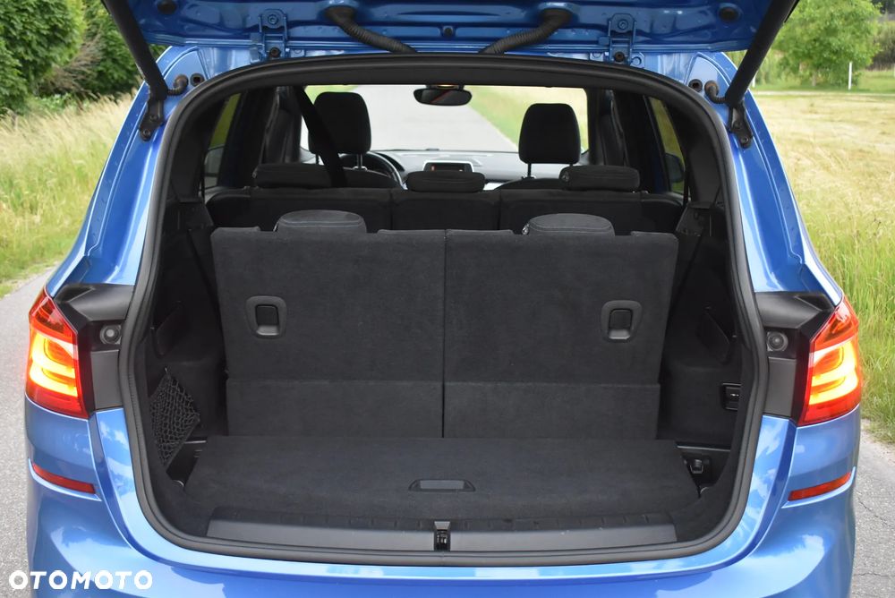 BMW Seria 2 220d xDrive Sport-Aut M Sport - 32