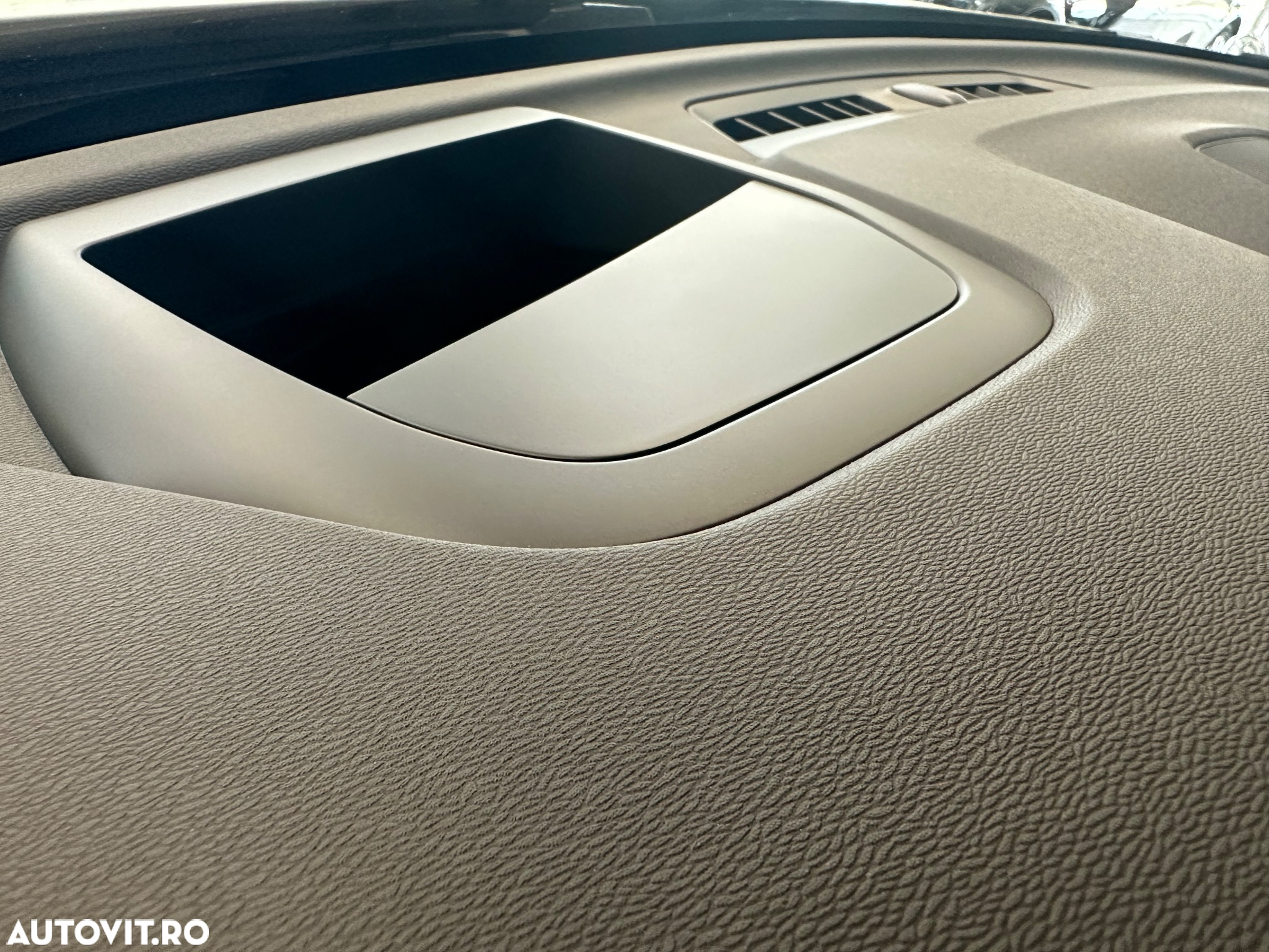 Volvo XC 60 T6 AWD Recharge Geartronic RDesign Expression - 14