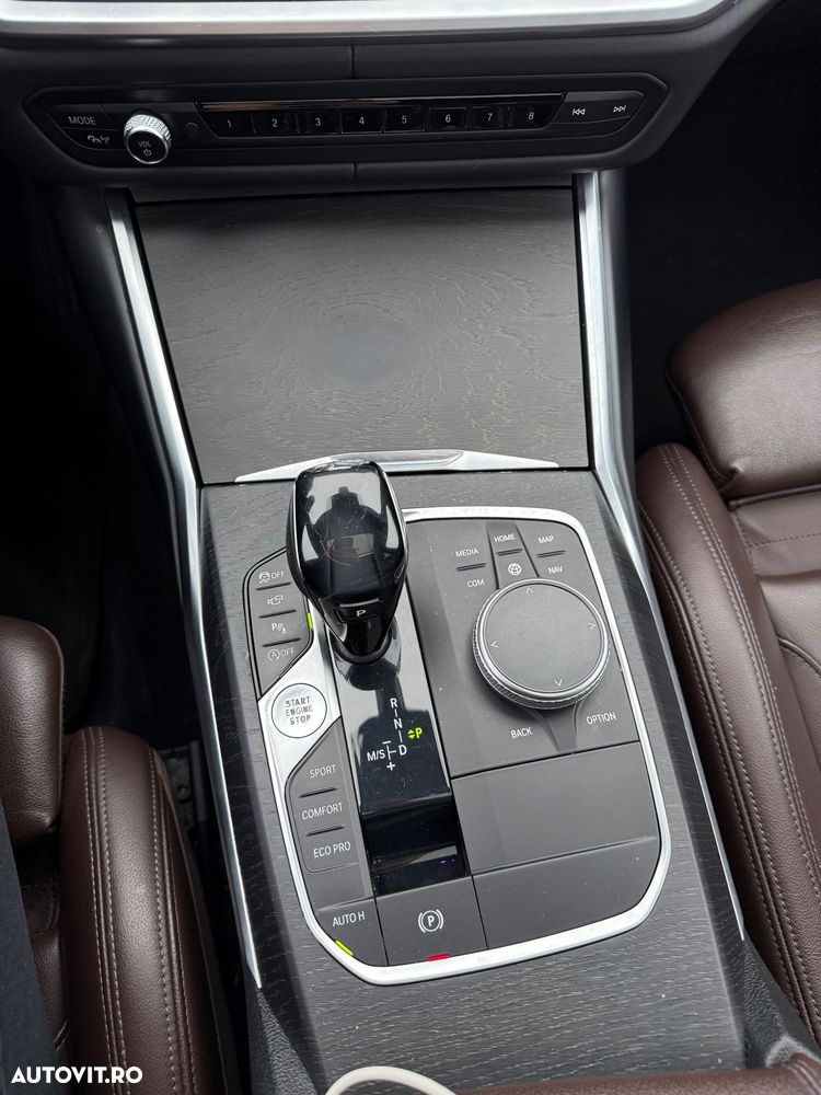 BMW 3 Series 2019 — imagine 17