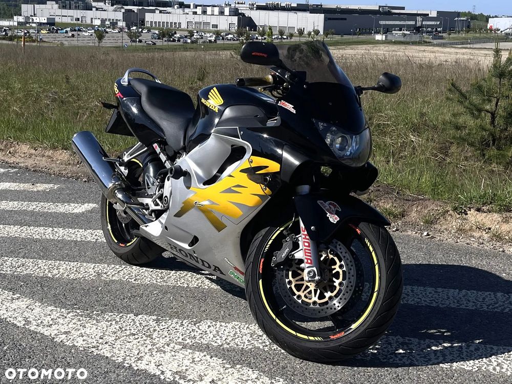 Honda CBR - 2
