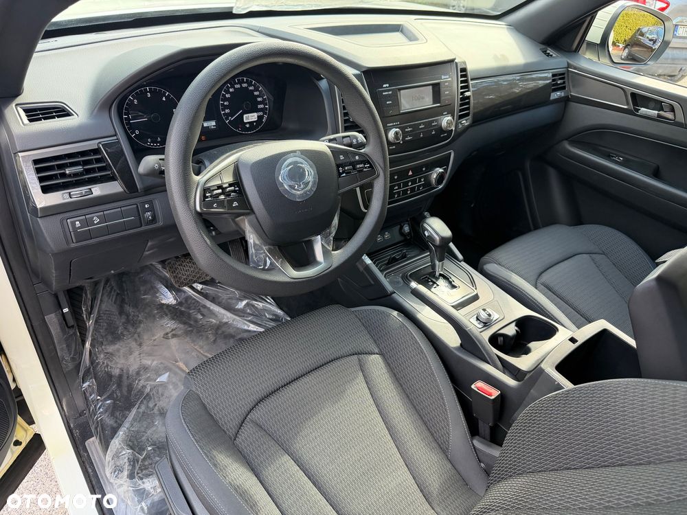 SsangYong/KGM Musso Grand 4WD Autm Crystal - 21