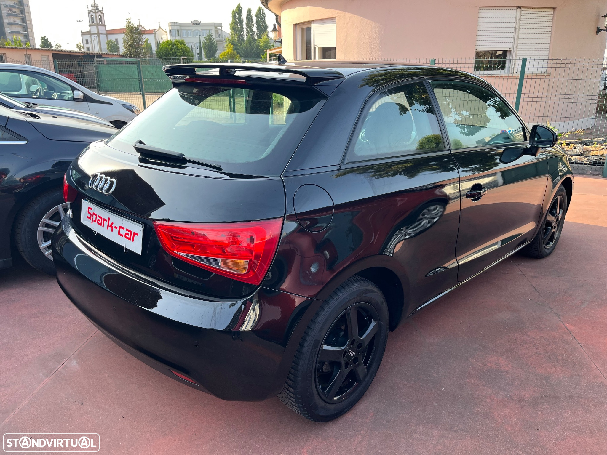 Audi A1 1.2 TFSI Attraction - 4