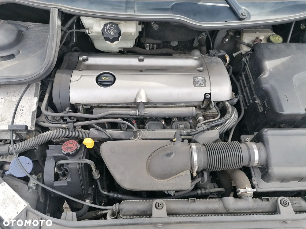 Peugeot 206 - 26