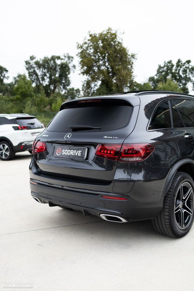 Mercedes-Benz GLC 300 - 25