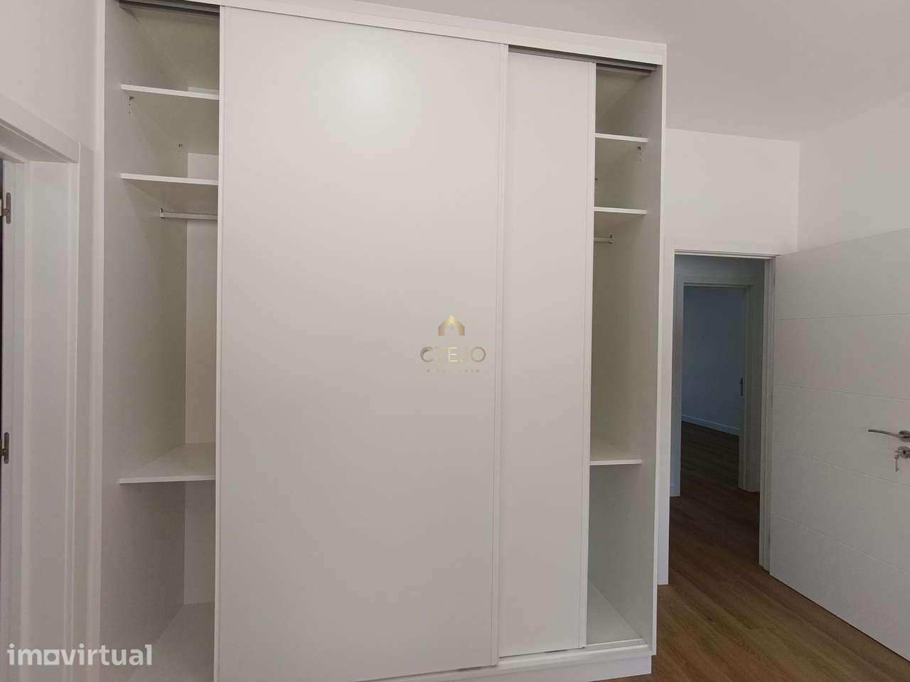 Apartamento T3 Santa Iria de Azoia ( Alto da Eira ) - Grande imagem: 4/25