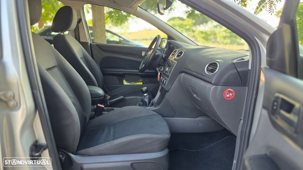 Ford Focus SW 1.6 TDCi Trend - 20