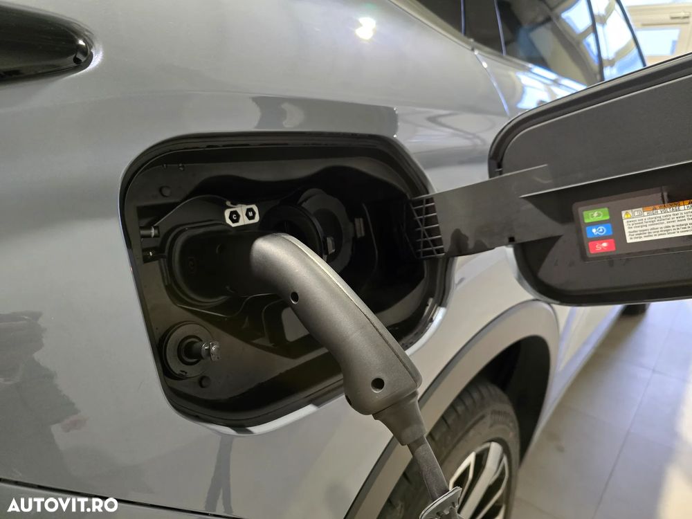 Mitsubishi Outlander - 5