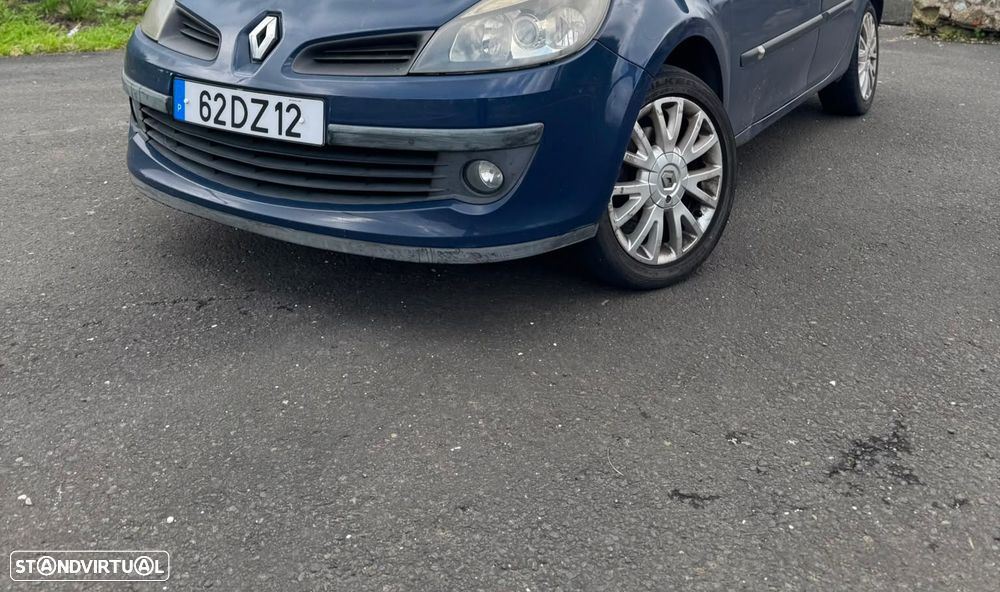 Renault Clio - 3