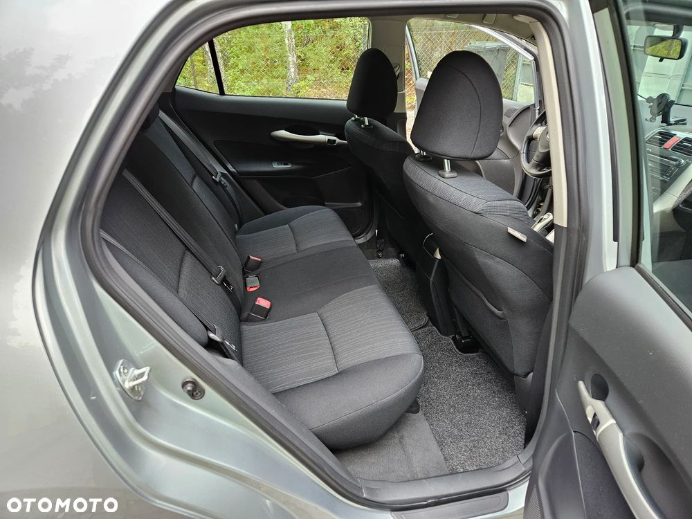 Toyota Auris 1.6 VVT-i Sol - 8