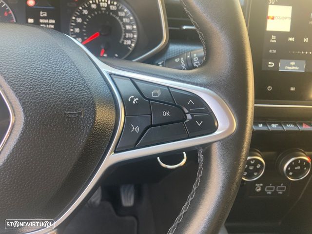 Renault Clio TCe 100 INTENS - 12