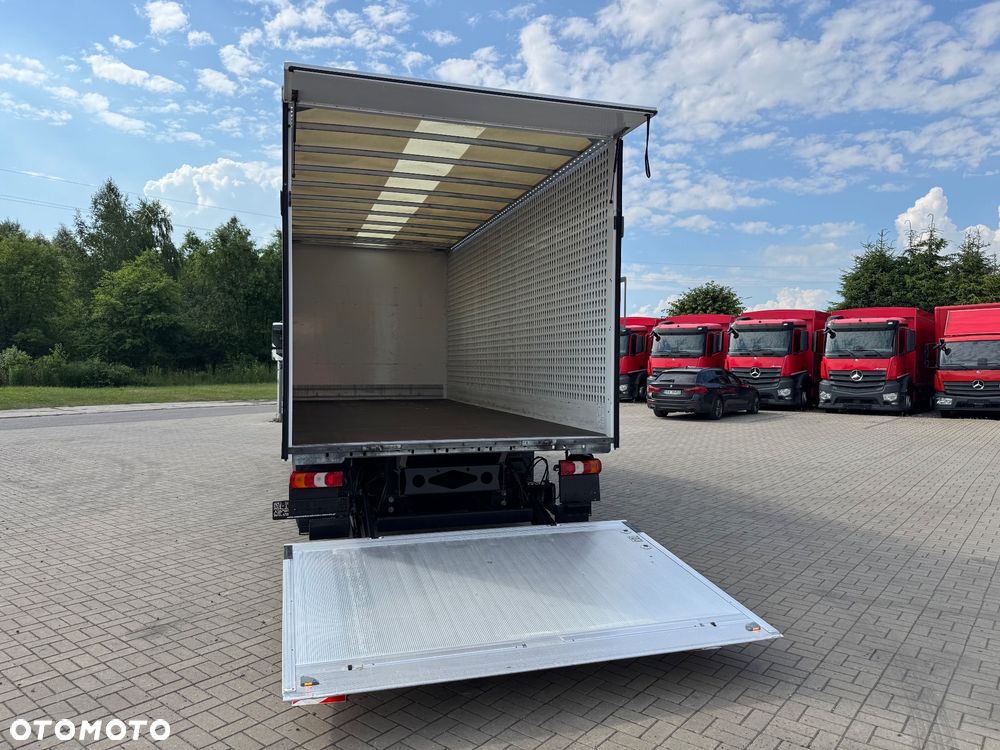 Mercedes-Benz ATEGO - 21
