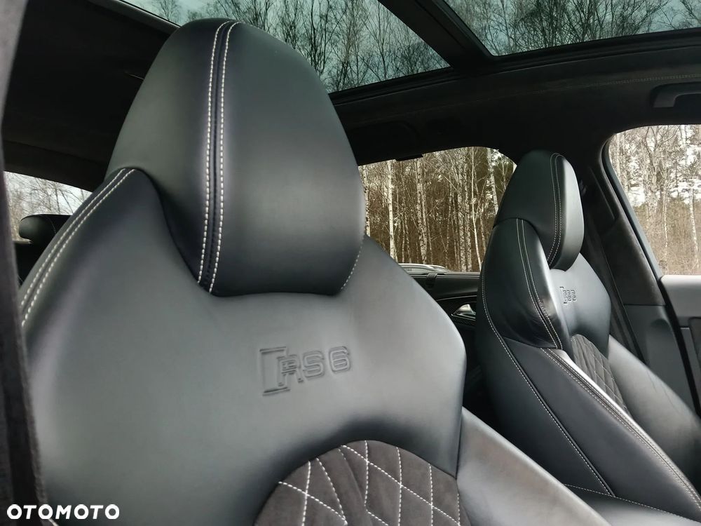 Audi RS6 - 26