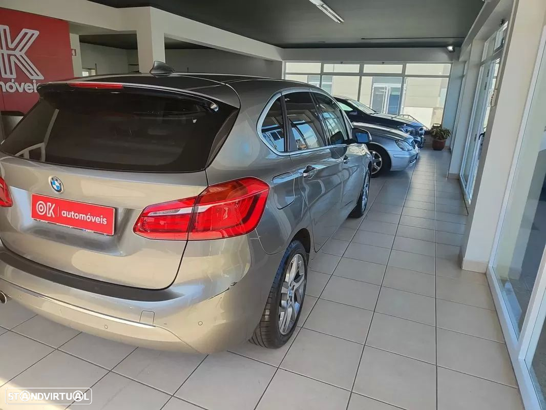 BMW 216 Active Tourer d Line Luxury Auto - 10
