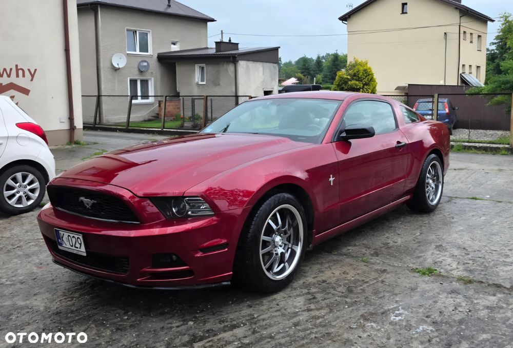 Ford Mustang 3.7 V6 - 1