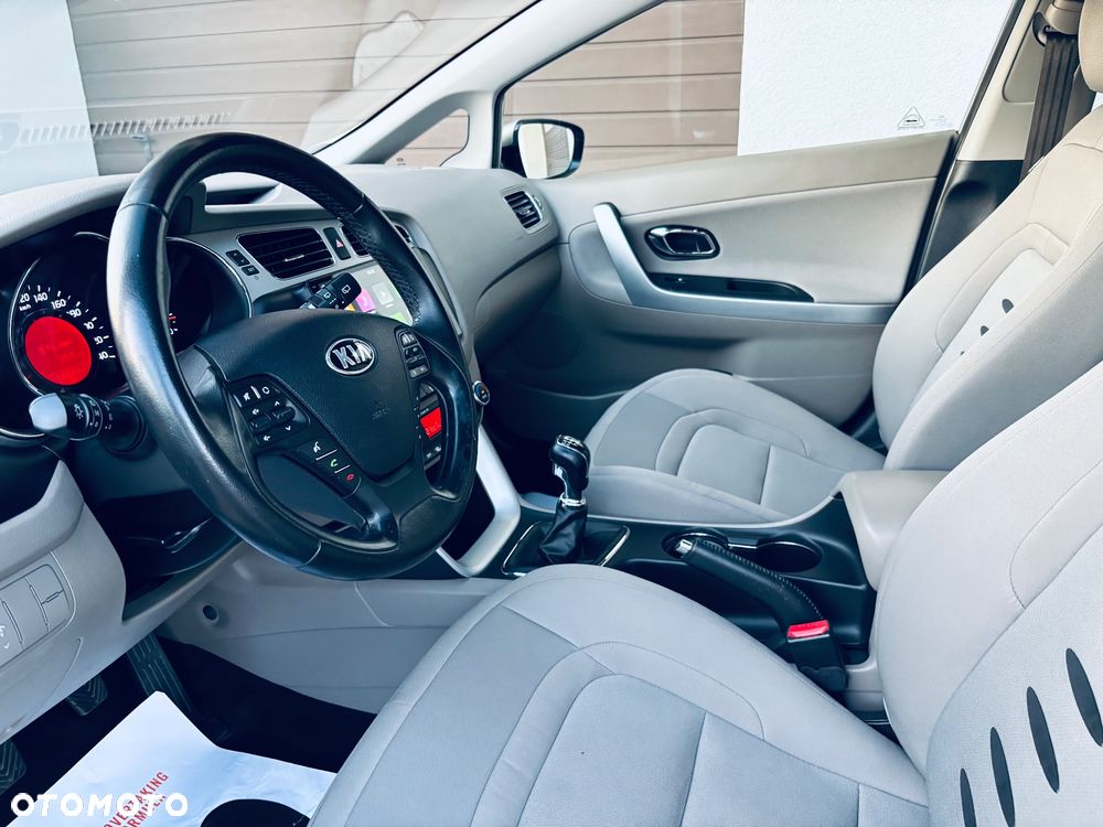 Kia Ceed 1.6 GDI Business Line - 13