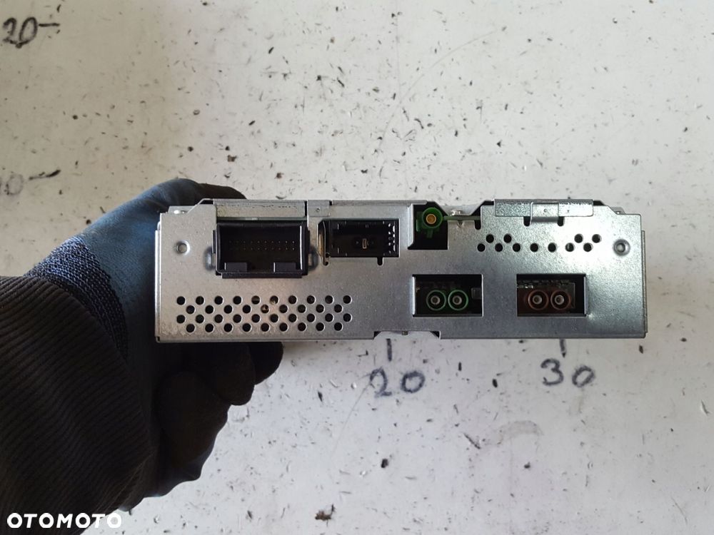 AUDI A8 D4 4H 09-13r TUNER RADIA TV 4F0919129C - 1