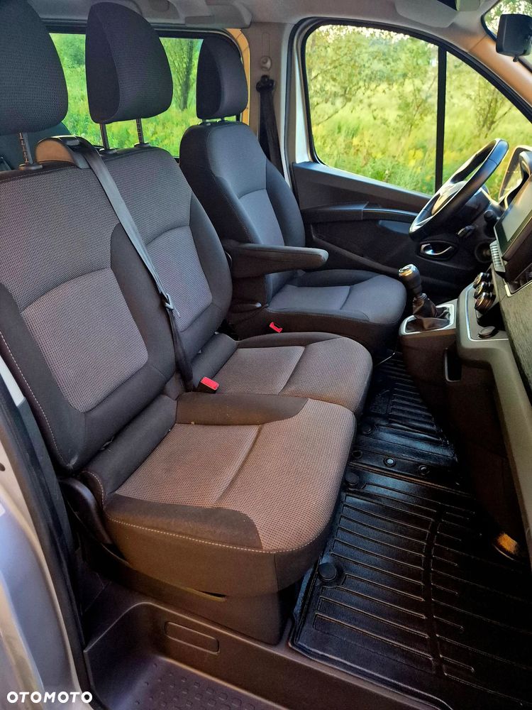 Renault Trafic 2.0 dCi - 17