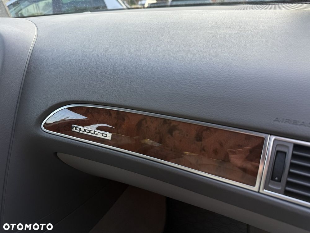 Audi A6 Avant 2.4 quattro - 31