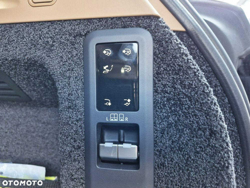 Land Rover Range Rover - 41