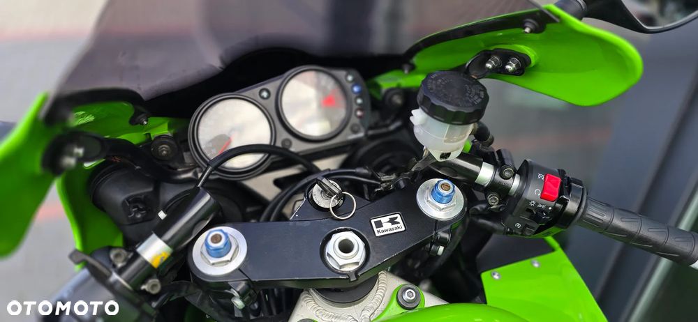 Kawasaki ZX - 37