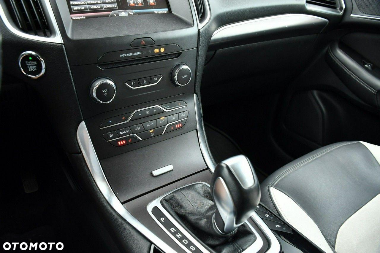 Ford Galaxy 2.0 TDCi Titanium - 37